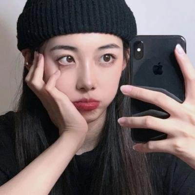 和大佬互换身体后我怼翻全场